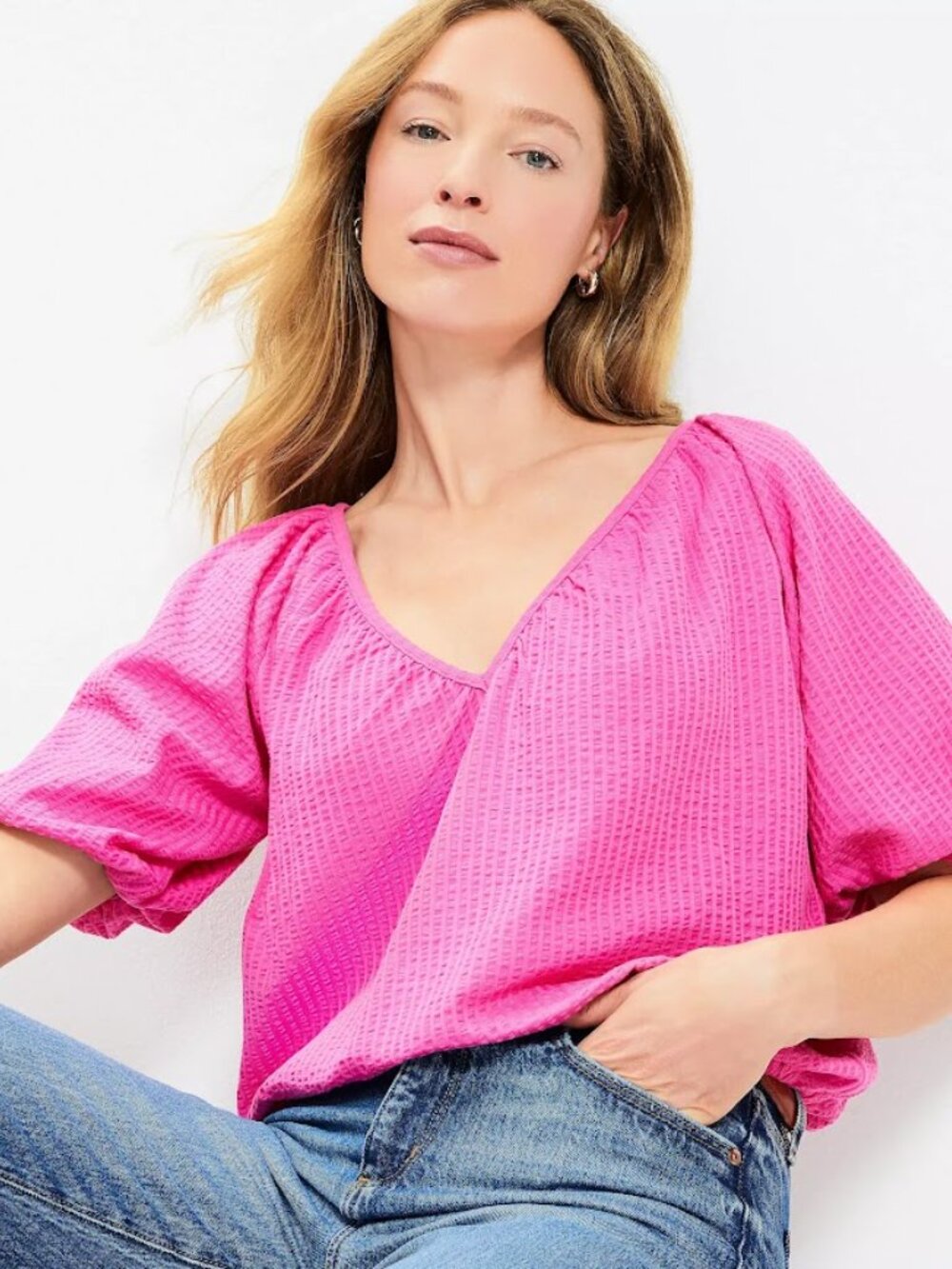 LOFT Pink Crinkle Seersucker Bubble Sleeve Cropped Top | Size L | Hot Pink Vneck